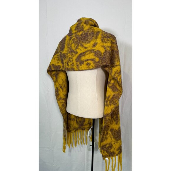 $985 NWT Burberry Mustard Floral Fringe Alpaca Wool Blend Large Shawl Scarf - Picture 3 of 16